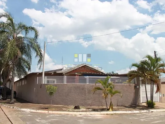 Casa com 263m² 3 quartos e 2 banheiros, à venda, no bairro Jardim João Paulo II em Sumaré