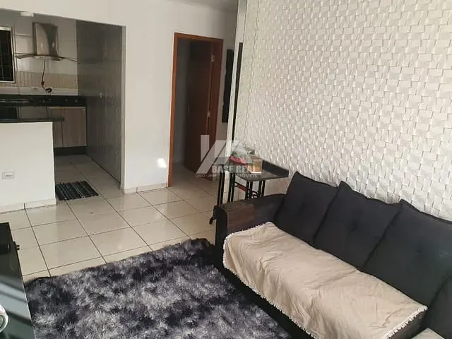 Casa com 70m² 2 quartos e 1 banheiro, à venda, no bairro Cará-cará em Ponta Grossa