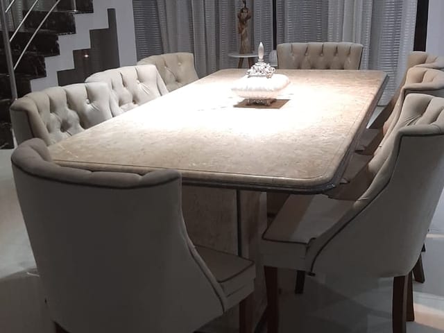 Casa com 400m² 3 quartos e 5 banheiros, à venda, no bairro Jardim Carvalho em Ponta Grossa