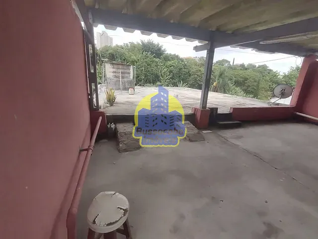 Casa com 300m² 2 quartos e 1 banheiro, à venda, no bairro Umuarama em Osasco