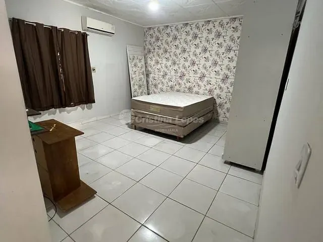Casa com 200m² 3 quartos e 2 banheiros, à venda, no bairro Bela Vista em Teresina