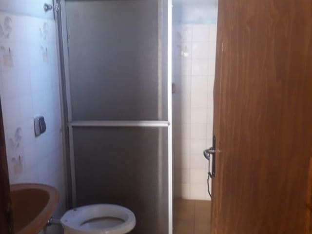 Casa com 490m² 3 quartos e 1 banheiro, à venda, no bairro Centro em Cambé