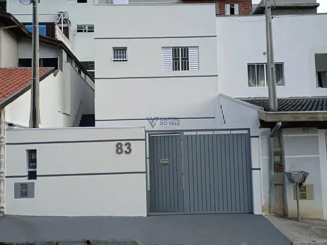 Casa com 150m² 2 quartos e 2 banheiros, à venda, no bairro Jardim dos Bandeirantes em São José dos Campos