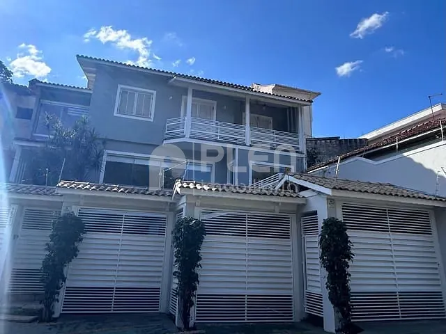 Casa 4 quartos e 5 banheiros, à venda, no bairro Vila Irmãos Arnoni em São Paulo