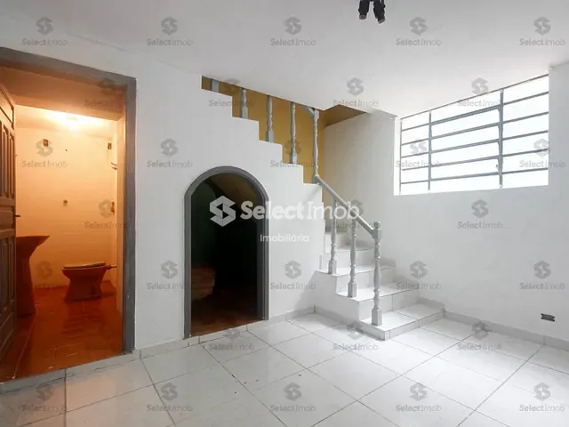 Casa com 235m², à venda, no bairro Vila Assunção em Santo André