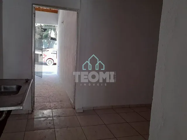 Casa com 173m² 3 quartos e 2 banheiros, à venda, no bairro Cecap em Taubaté