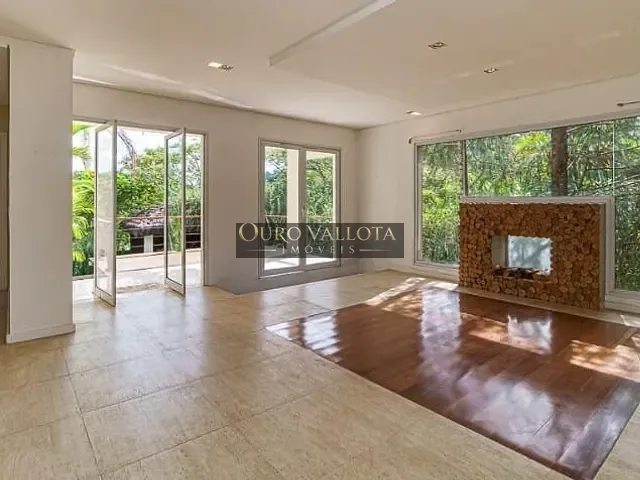 Casa com 517m² 4 quartos e 4 banheiros, à venda, no bairro Tamboré em Santana de Parnaíba