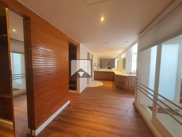 Casa com 400m² 5 quartos e 4 banheiros, à venda, no bairro São Francisco em Niterói