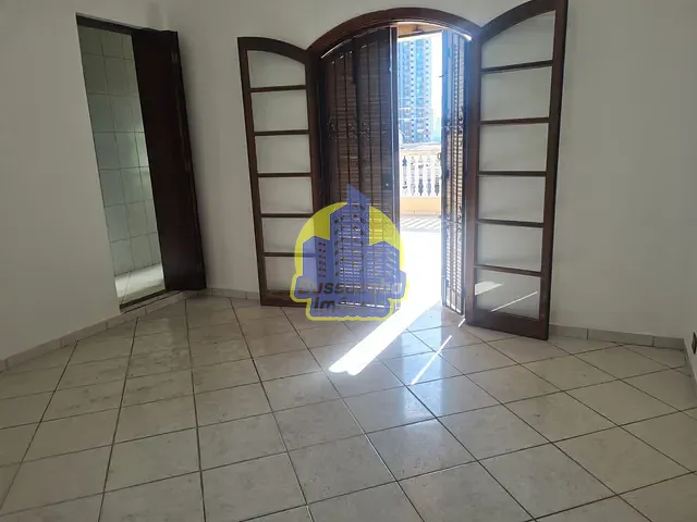 Casa com 140m² 2 quartos e 1 banheiro, à venda, no bairro Santo Antônio em Osasco