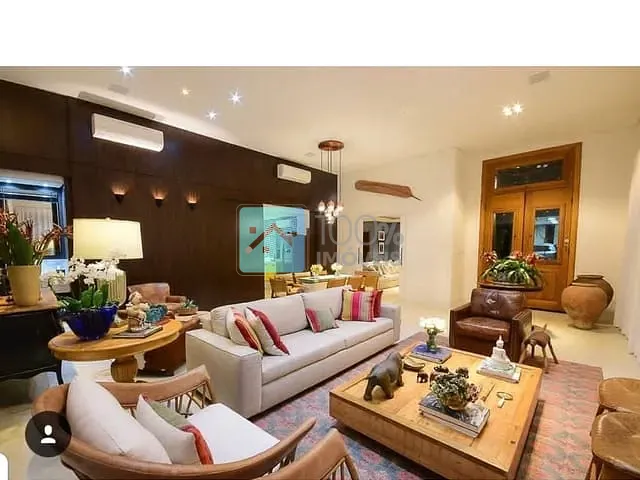 Casa com 5012m² 3 quartos e 4 banheiros, à venda, no bairro Jardim Torrao de Ouro em São José dos Campos