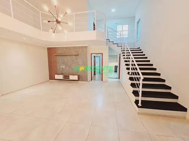 Casa com 208m² 3 quartos e 4 banheiros, à venda, no bairro Urbanova em São José dos Campos