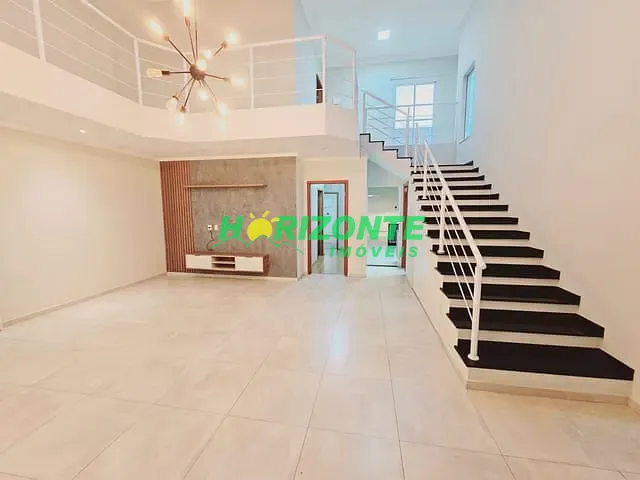 Casa com 250m² 3 quartos e 4 banheiros, à venda, no bairro Urbanova em São José dos Campos
