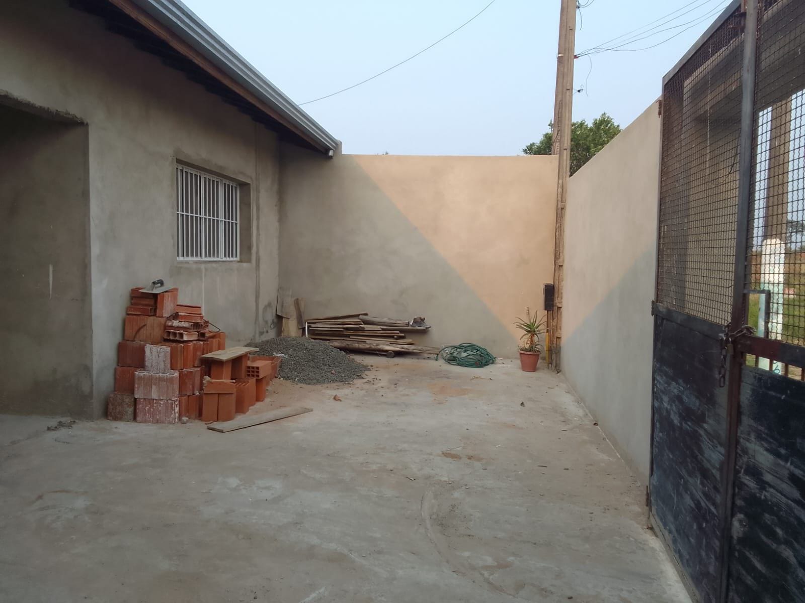 Casa à venda com 2 quartos, 150m² - Foto 3