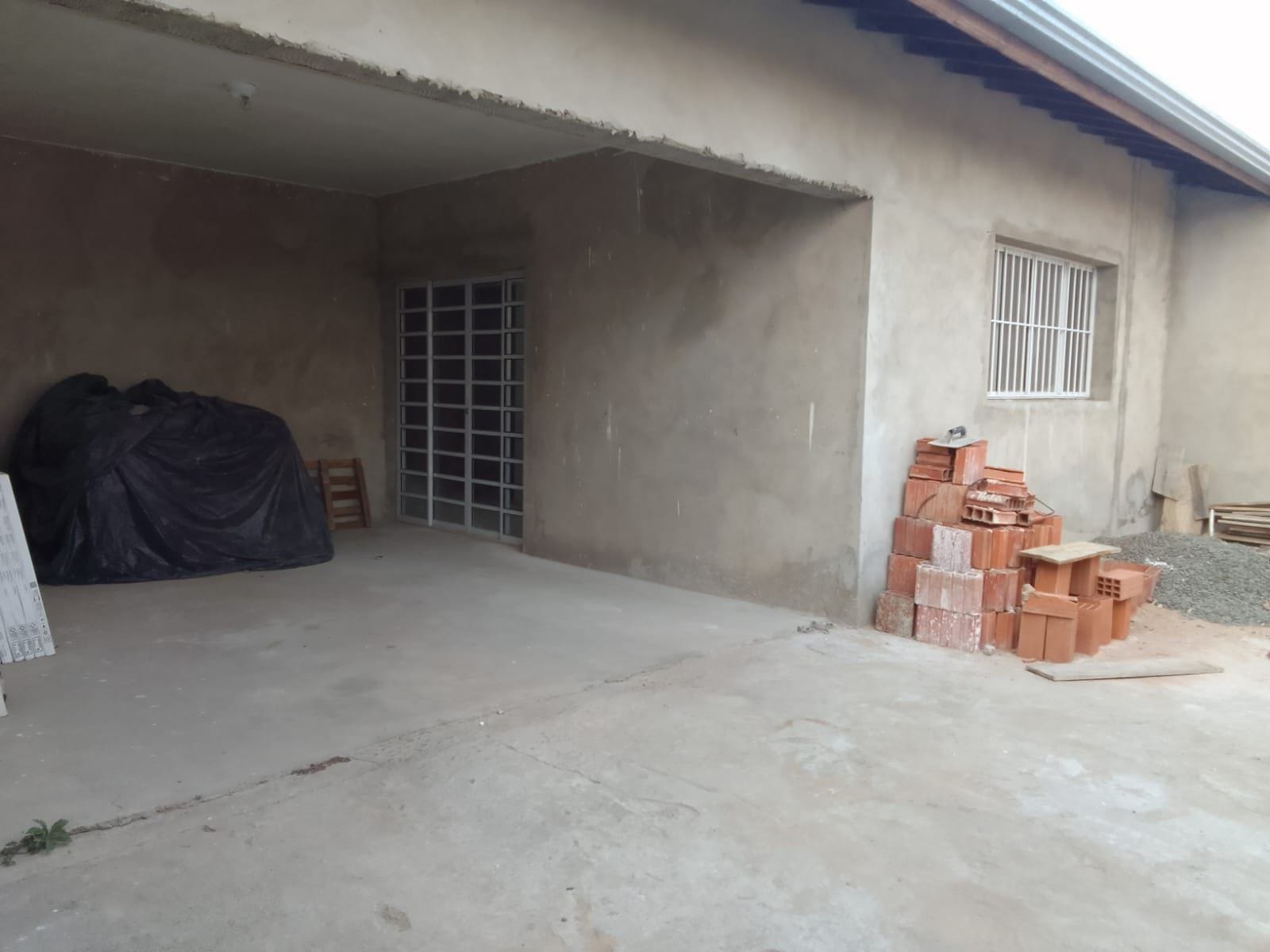 Casa à venda com 2 quartos, 150m² - Foto 2