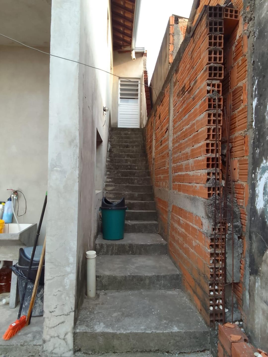 Casa à venda com 2 quartos, 150m² - Foto 14