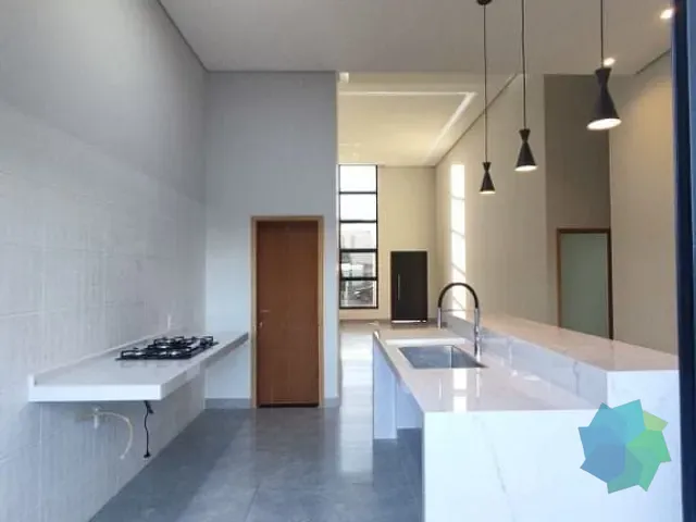 Casa com 300m² 3 quartos e 3 banheiros, à venda, no bairro Condomínio Lagos D'Icaraí em Salto