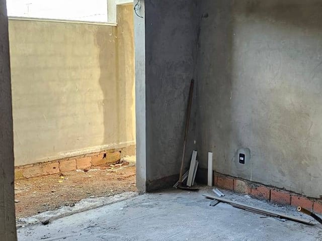 Casa com 300m² 3 quartos e 2 banheiros, à venda, no bairro Residencial Vivenda dos Ipês em Sinop