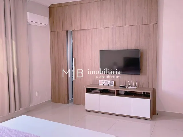 Casa com 355m² 3 quartos e 2 banheiros, à venda, no bairro Villa da Serra em Lavras