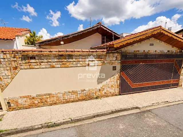 Casa 3 quartos e 3 banheiros, à venda, no bairro Vila Aparecida em Taubaté