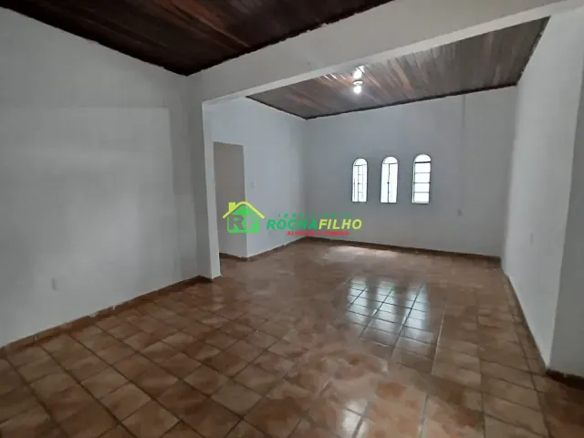Casa 3 quartos e 3 banheiros, para alugar, no bairro Memorare em Teresina