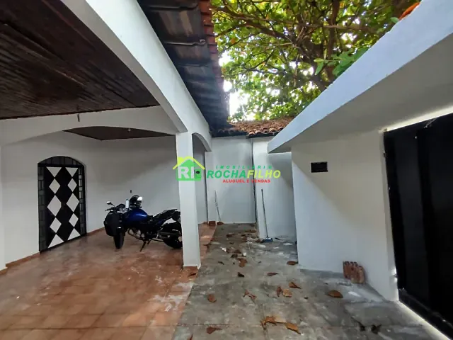 Casa 3 quartos e 3 banheiros, para alugar, no bairro Memorare em Teresina