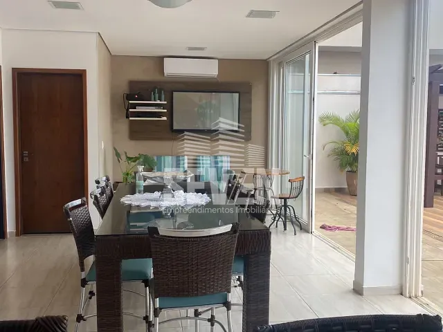 Casa com 450m² 3 quartos e 3 banheiros, à venda, no bairro Residencial Village Campo Novo em Bauru