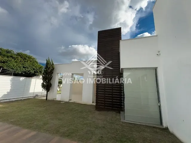 Casa 4 quartos e 3 banheiros, à venda, no bairro Jardim Paraíso em Sinop