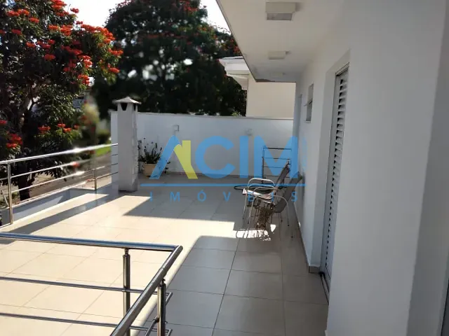 Casa com 250m² 3 quartos e 3 banheiros, à venda, no bairro Condomínio Quinta da Boa Vista em Jaguariúna