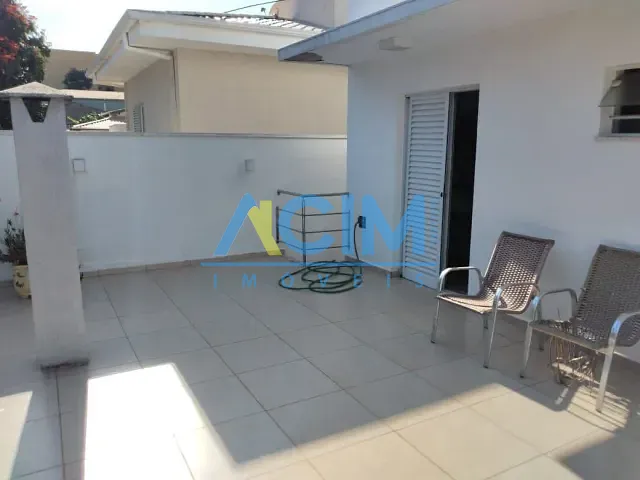 Casa com 250m² 3 quartos e 3 banheiros, à venda, no bairro Condomínio Quinta da Boa Vista em Jaguariúna