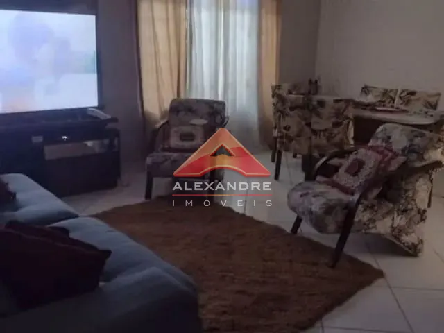 Casa com 125m² 3 quartos e 1 banheiro, à venda, no bairro Vila Industrial em São José dos Campos