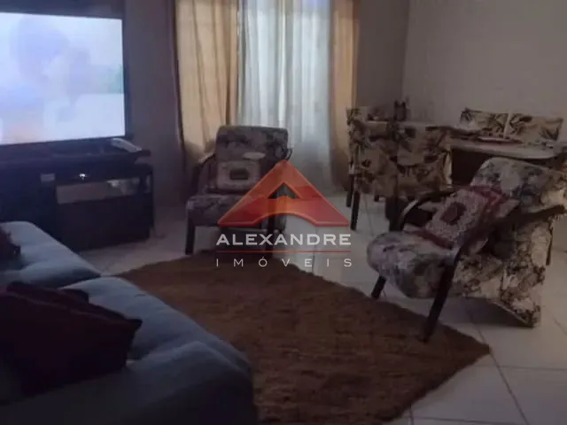 Casa com 125m² 3 quartos e 1 banheiro, à venda, no bairro Vila Industrial em São José dos Campos