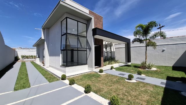 Casa com 440m² 3 quartos e 3 banheiros, à venda, no bairro Jardim Atlântico Leste (Itaipuaçu) em Maricá