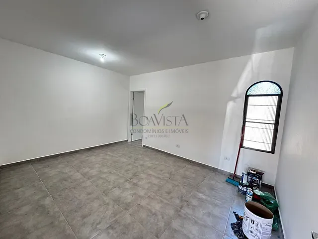 Casa com 135m² 2 quartos e 1 banheiro, à venda, no bairro Jardim Roseli em Atibaia