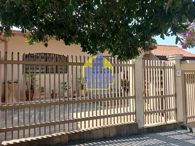 Casa com 250m² 3 quartos e 1 banheiro, à venda, no bairro Adalgisa em Osasco