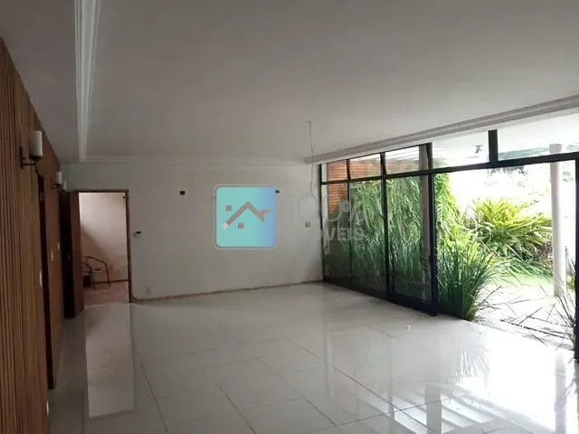 Casa com 450m², para alugar, no bairro Jardim Nova America em São José dos Campos