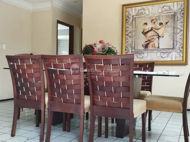 Casa com 600m² 4 quartos e 5 banheiros, à venda, no bairro Morada do Sol em Teresina