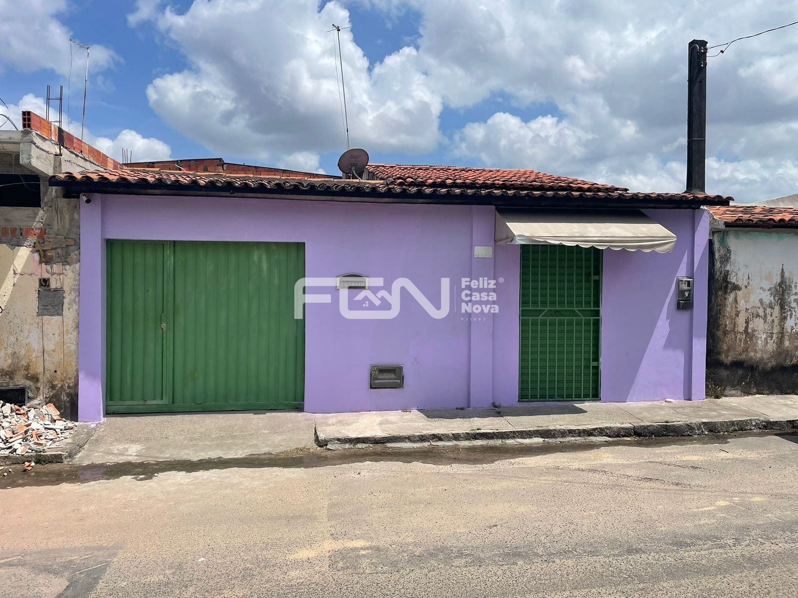 Casa à venda com 3 quartos, 80m² - Foto 2