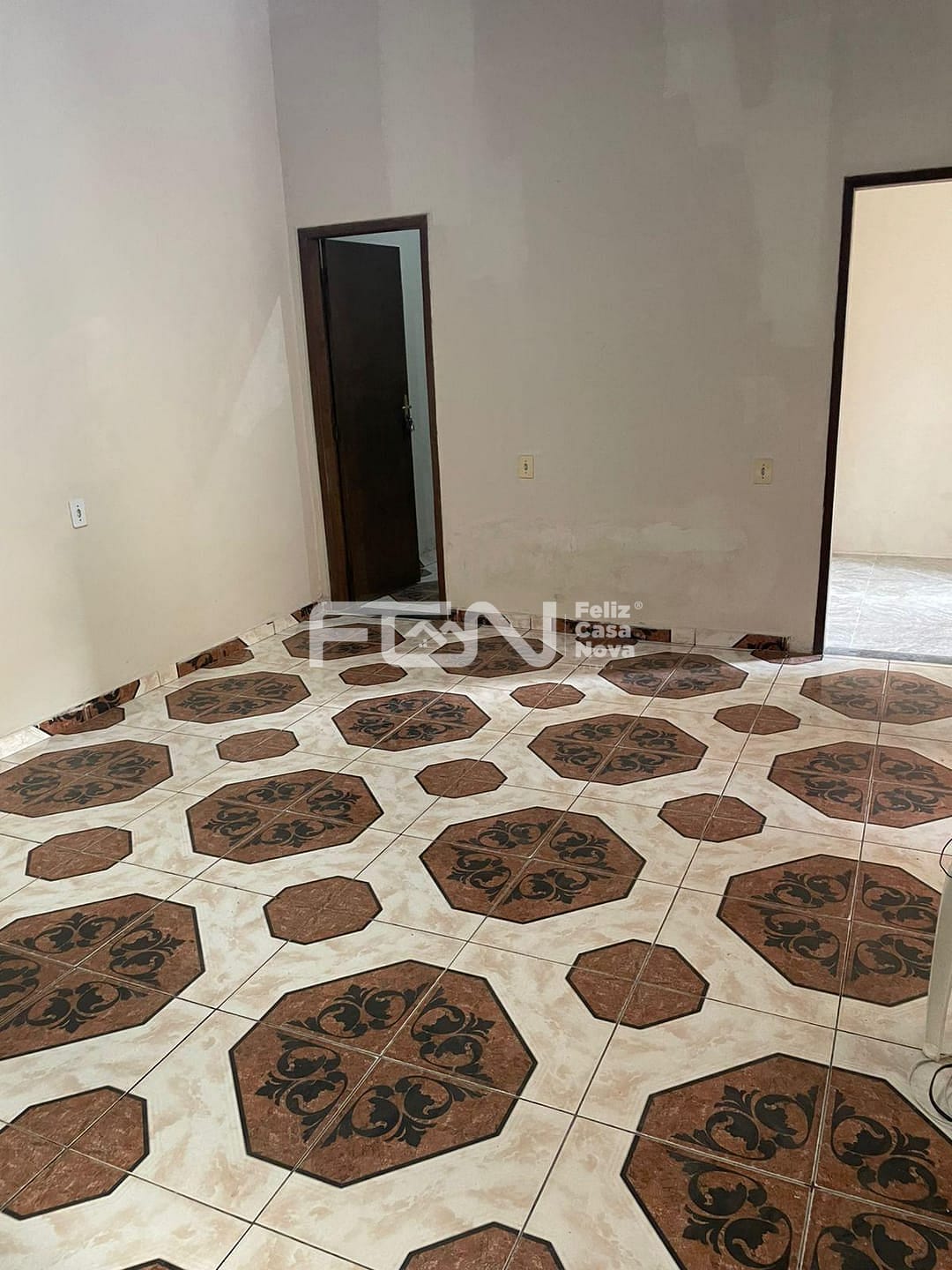 Casa à venda com 3 quartos, 80m² - Foto 11