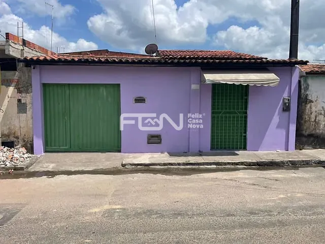 Casa 3 quartos e 2 banheiros, à venda, no bairro Verdes Horizontes em Camaçari
