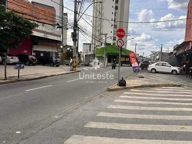 Casa 3 quartos e 1 banheiro, à venda, no bairro Santa Efigênia em Belo Horizonte