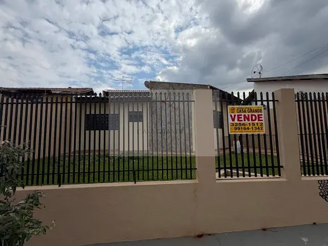 Casa com 335m² 3 quartos e 3 banheiros, à venda, no bairro Jardim Santa Monica II em Rolândia