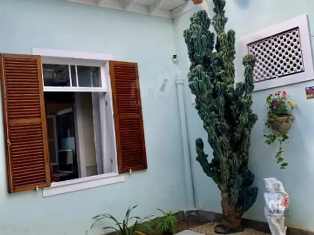 Casa com 4000m², à venda, no bairro Centro em Petrópolis