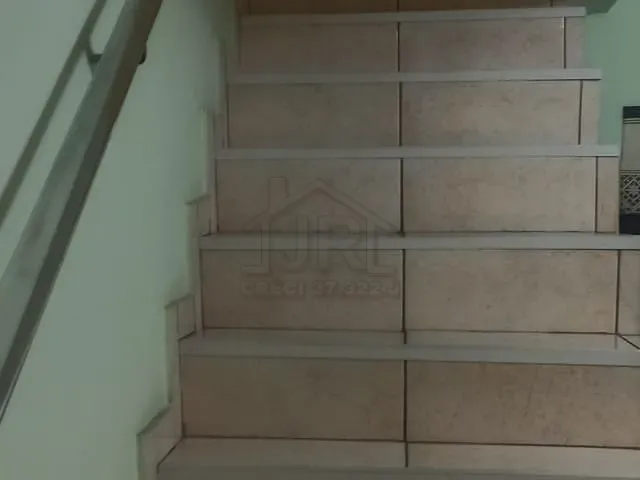 Casa com 250m² 4 quartos e 3 banheiros, à venda, no bairro Vila Magini em Mauá
