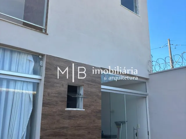 Casa 3 quartos e 2 banheiros, para alugar, no bairro Ouro Branco em Lavras