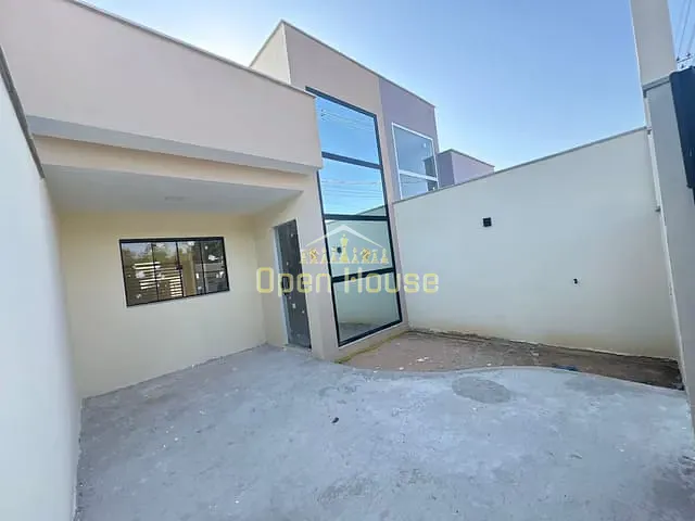 Casa 2 quartos e 2 banheiros, à venda, no bairro Arvoredo em Pinheiral