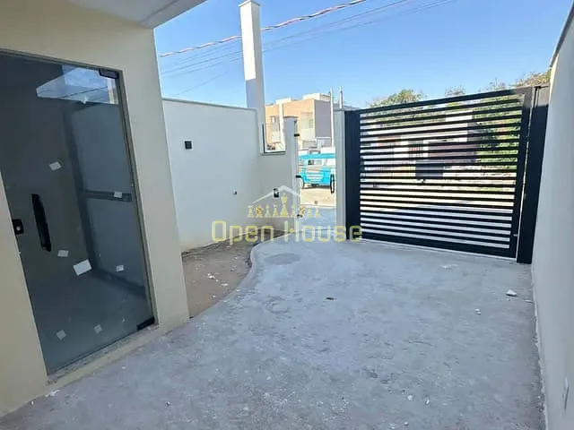 Casa 2 quartos e 2 banheiros, à venda, no bairro Arvoredo em Pinheiral