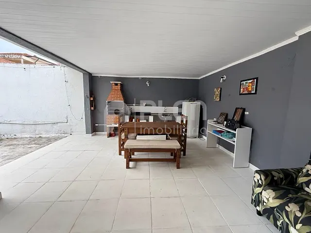Casa com 300m² 3 quartos e 3 banheiros, à venda, no bairro Parada Inglesa em São Paulo