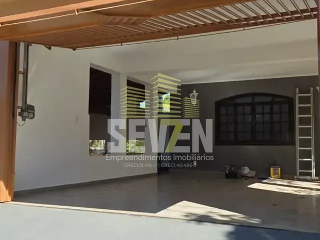 Casa com 477m² 3 quartos e 3 banheiros, à venda, no bairro Samambaia Parque Residencial em Bauru