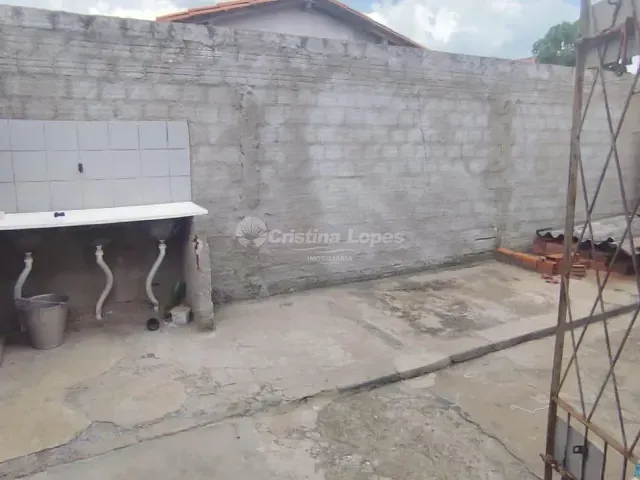 Casa com 156m² 3 quartos e 2 banheiros, à venda, no bairro Vale Quem Tem em Teresina