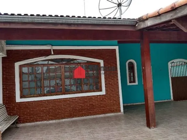 Casa com 330m², à venda, no bairro Crispim em Pindamonhangaba